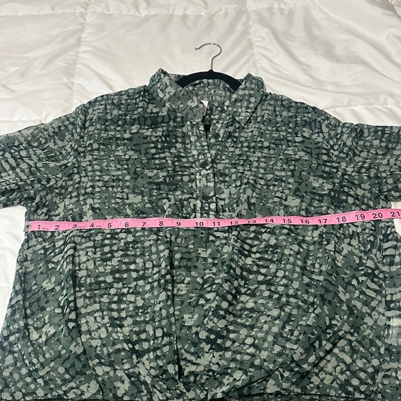 CAbi Caliber Blouse #4339 - Picture 3 of 7